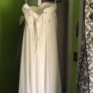 Wedding dress